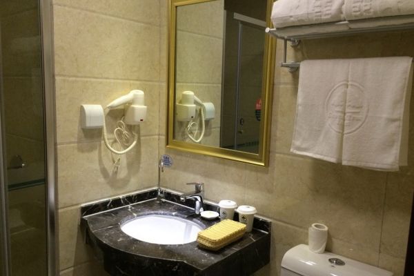GreenTree Inn GuoYang ShengLi Road FuYang Commercial Building Express Hotel (Bozhou)